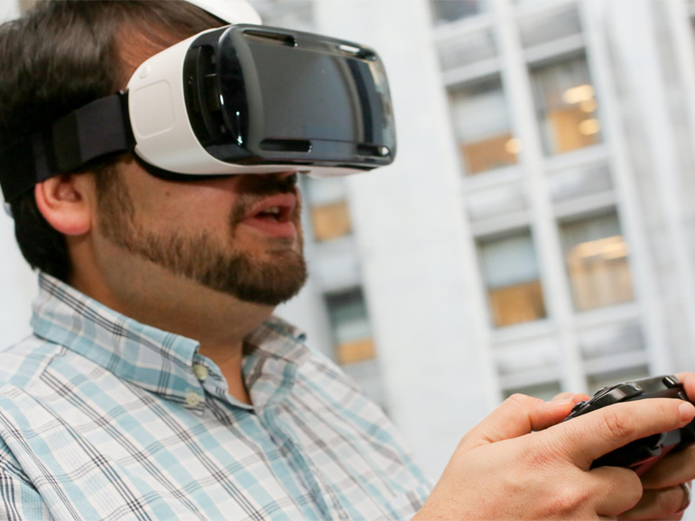 samsung-gear-vr-gamepad-770x577